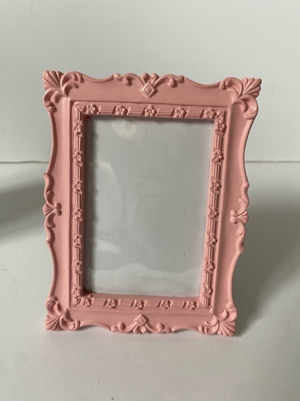 Small Pink Picture Frame 3.5 X 2.5” Picture Plastic Vintage Ornate non breakable